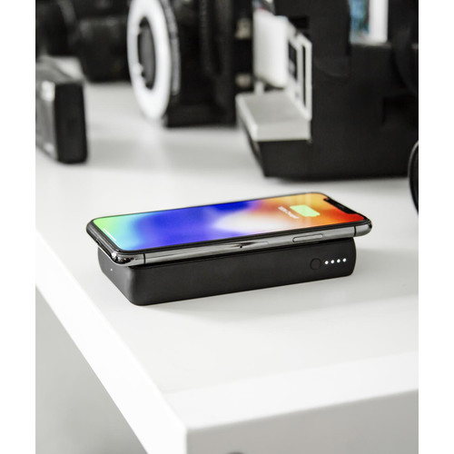 mophie 6,040mAh charge stream powerstation wireless